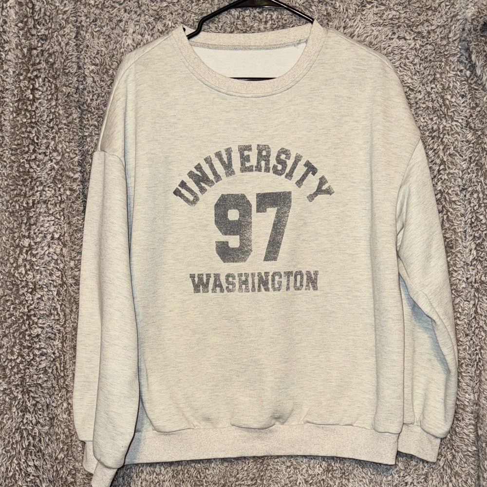 Dazy Casual Letter & Number Fleece Crewneck